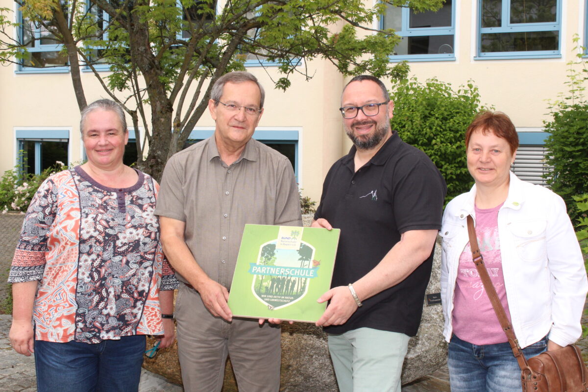 Kooperationsvereinbarung der Realschule am Tor zur Oberpfalz mit dem Bund Naturschutz
