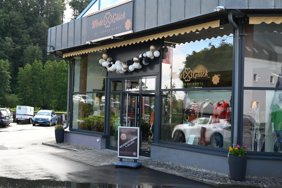 Erfolgreicher Neustart: "ModeGlück by Yvonne Härtl" begeistert Kundinnen