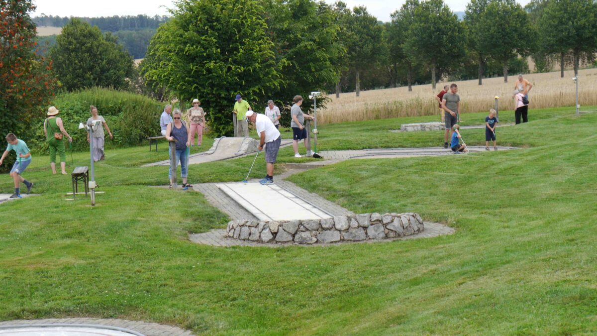 Teilnehmerrekord beim VdK-Minigolfturnier in Bad Neualbenreuth