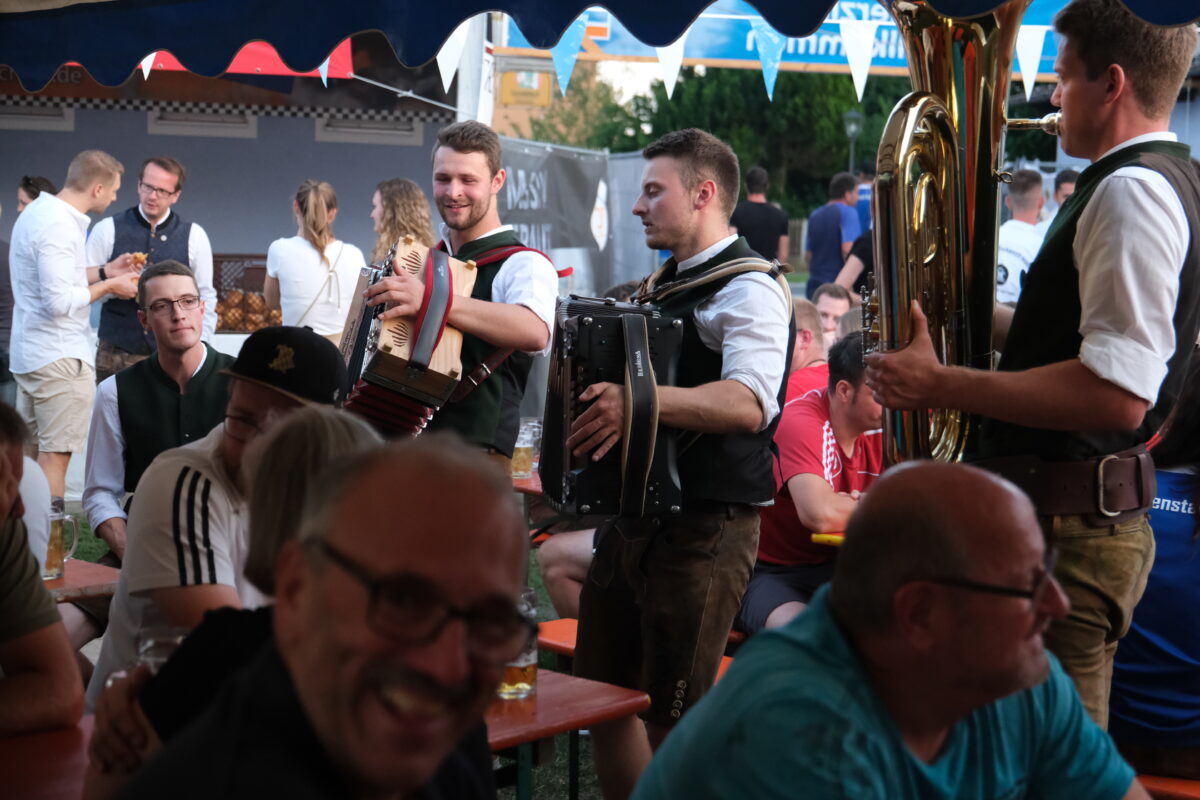 SV Altenstadt/Voh.: Großer Preisschafkopf, Fußball und Bayerischer Abend