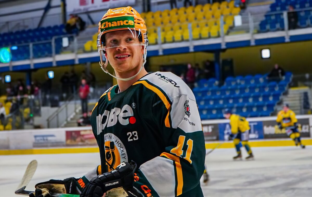 Blue Devils besetzen vierte Kontingentstelle mit Mads Larsen