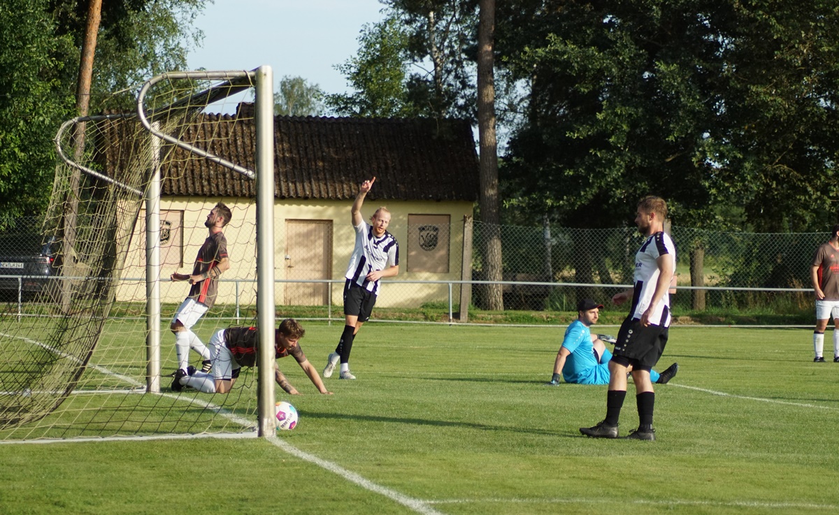 Kreisklasse West: Nach dem Neusorger Auftakt-Hammer  folgen weitere spannende Spiele