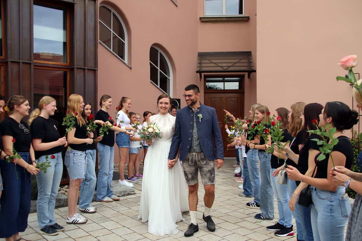 Theresa und Patrick: Am schönen Barbaraberg keimte die Liebe auf