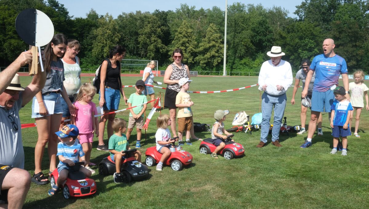 Prominenter Besuch beim Bambini-Sportfest