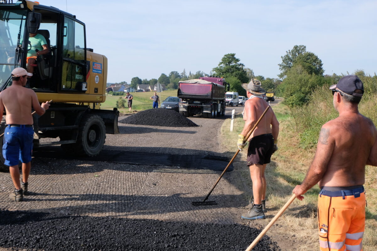 Straßenausbau Floß-Plößberg kurz vor Abschluss