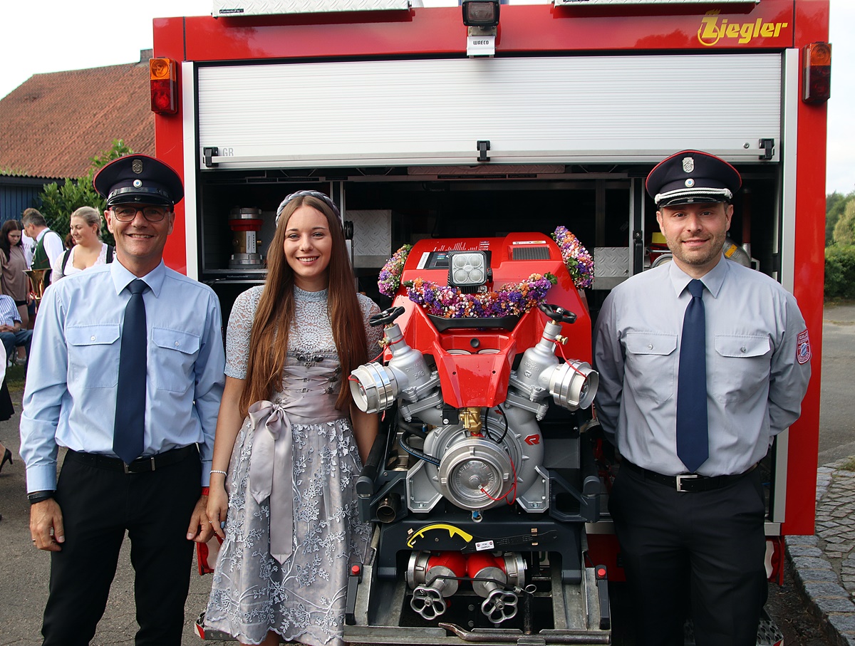 Dießfurter Kirchweih-Gartenfest mit Pumpen-Weihe