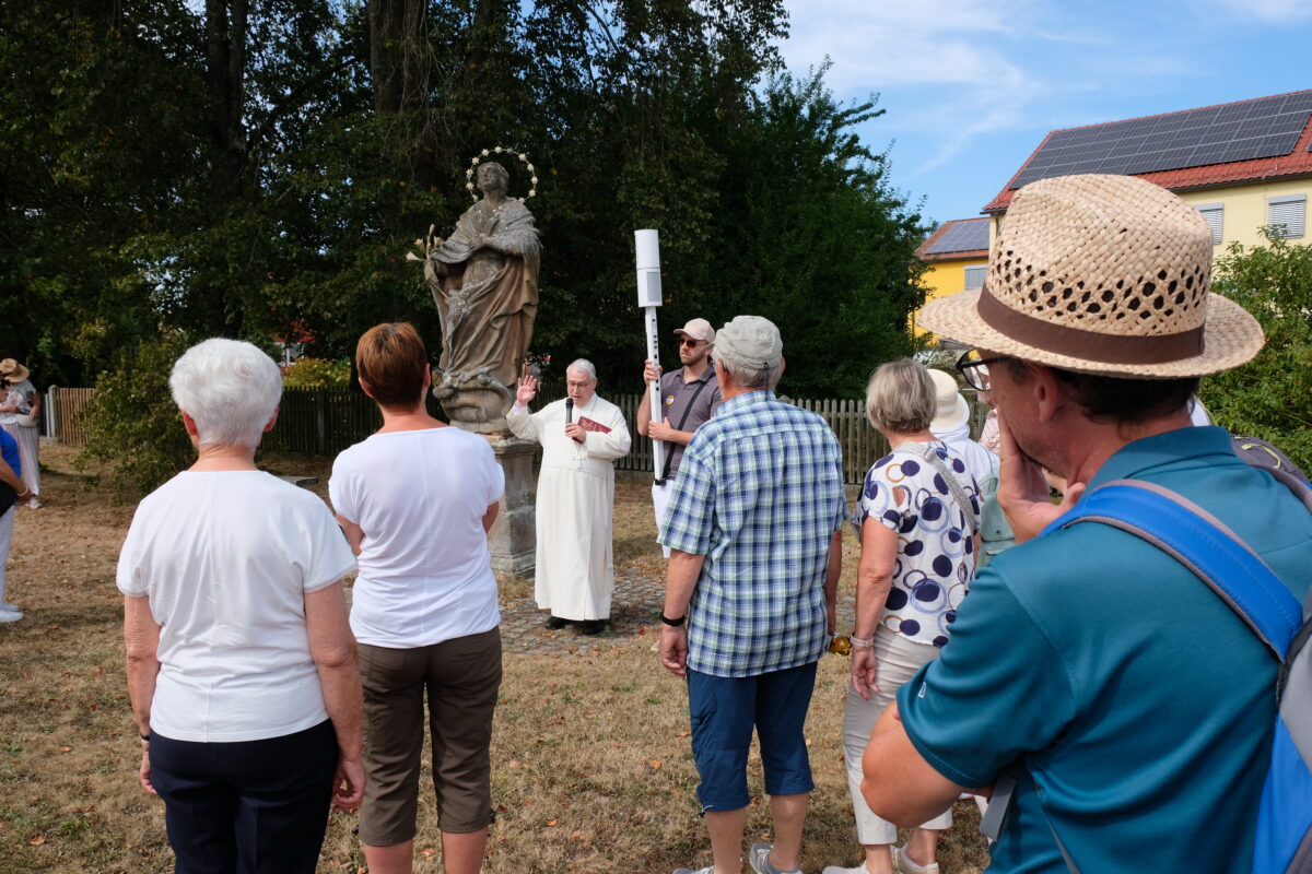 Wallfahrt zur Geschichte: Pilgerweg zum Barbaraberg