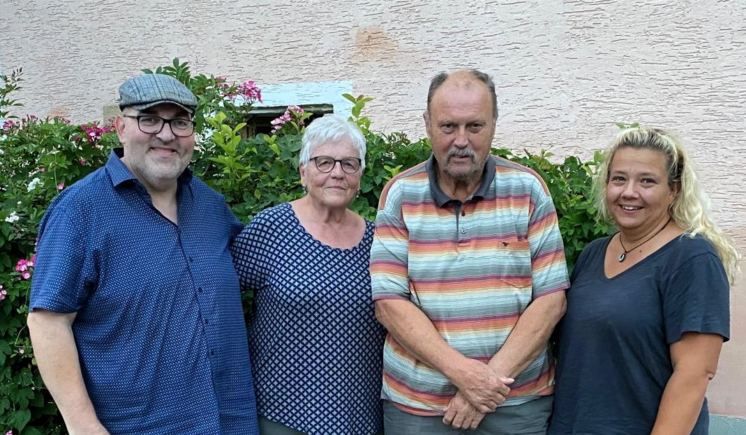 Blaskapelle Etzenricht würdigt besondere Menschen