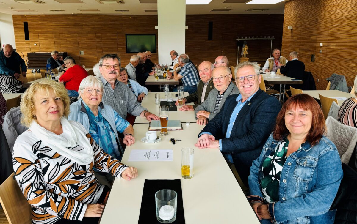 Falkenauer Heimattreffen 2024: Tradition bleibt in Schwandorf erhalten