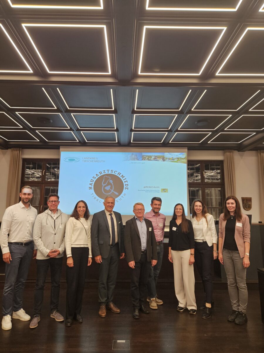 Haus- und Fachärztegipfel fördert Medizin in Tirschenreuth