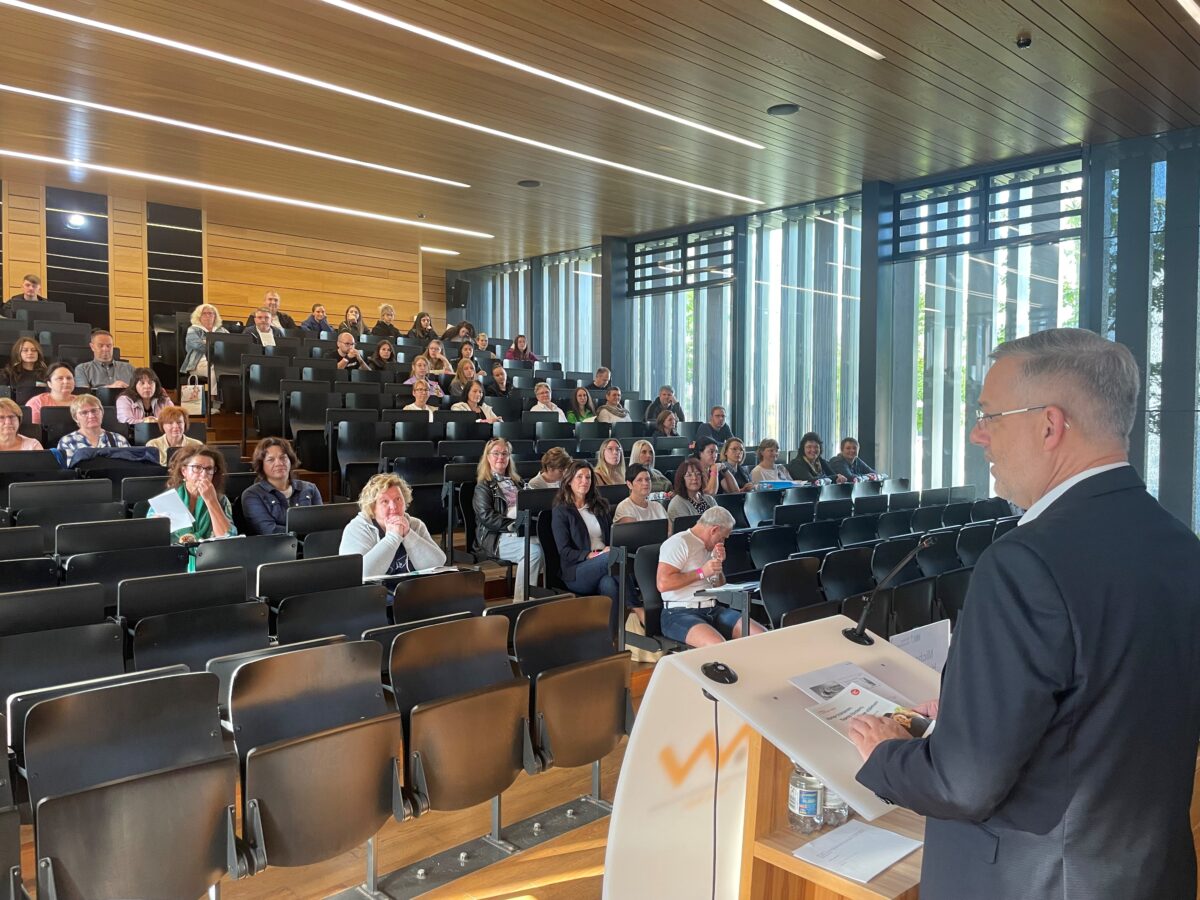 Humor als Kraftquelle im Pflegealltag