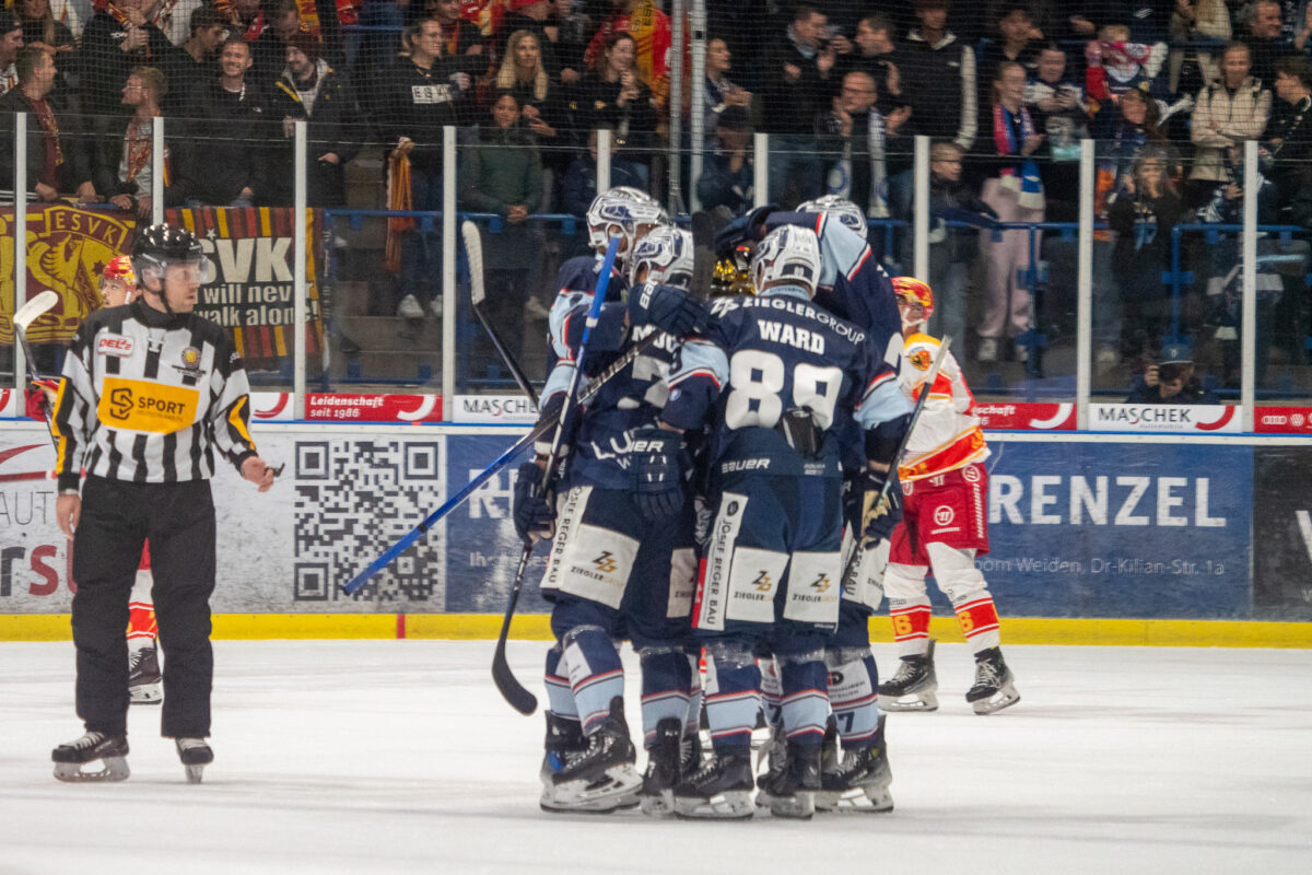 Blue Devils Weiden starten mit Heimpleite gegen Kaufbeuren in die DEL 2