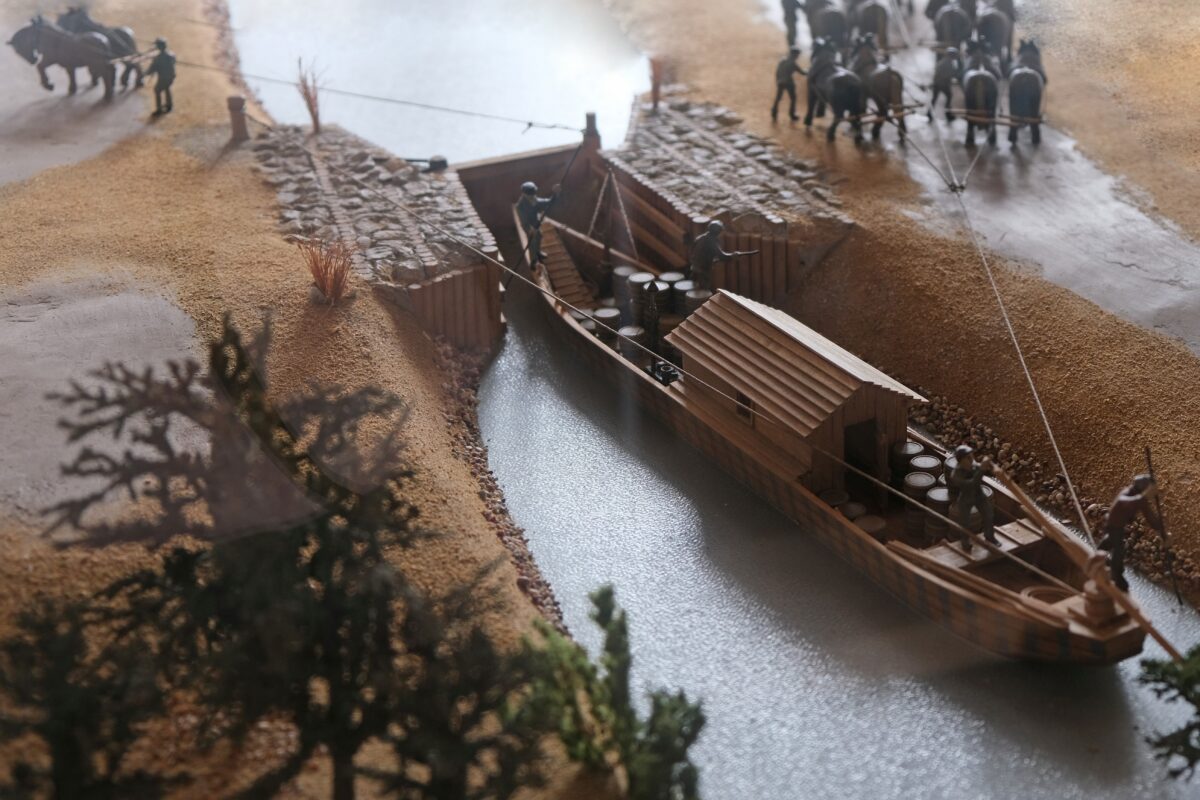 Heimatforscher beleuchtet Vilsschifffahrt in Theuern