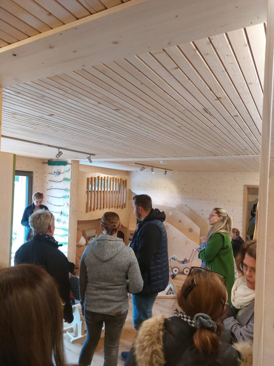 Entdeckerkrippe "Schachtlwichtl" eröffnet