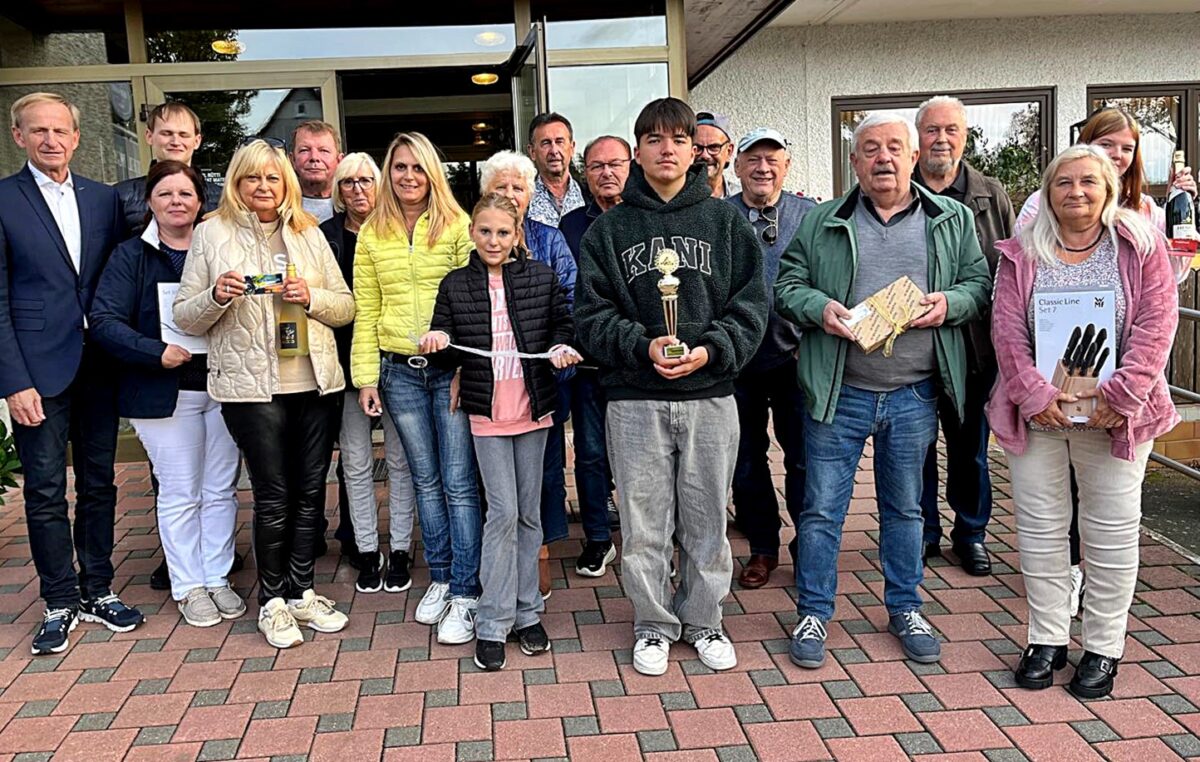 ADAC-Fuchssuchfahrt in Weiden: Benjamin Ingel siegt