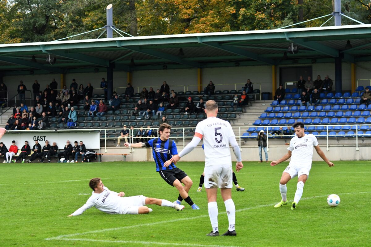 Fünf Treffer: SpVgg SV Weiden schafft den Pflichtsieg gegen Karlburg