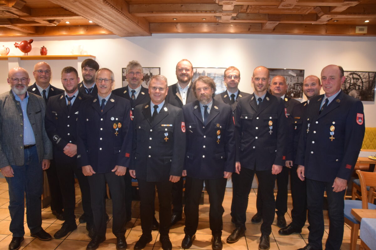 Ehrenzeichen für Feuerwehrleute in Windischeschenbach