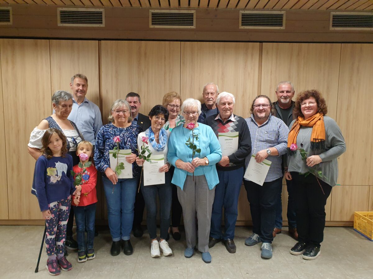 Erntedank mit Tradition und Ehrungen