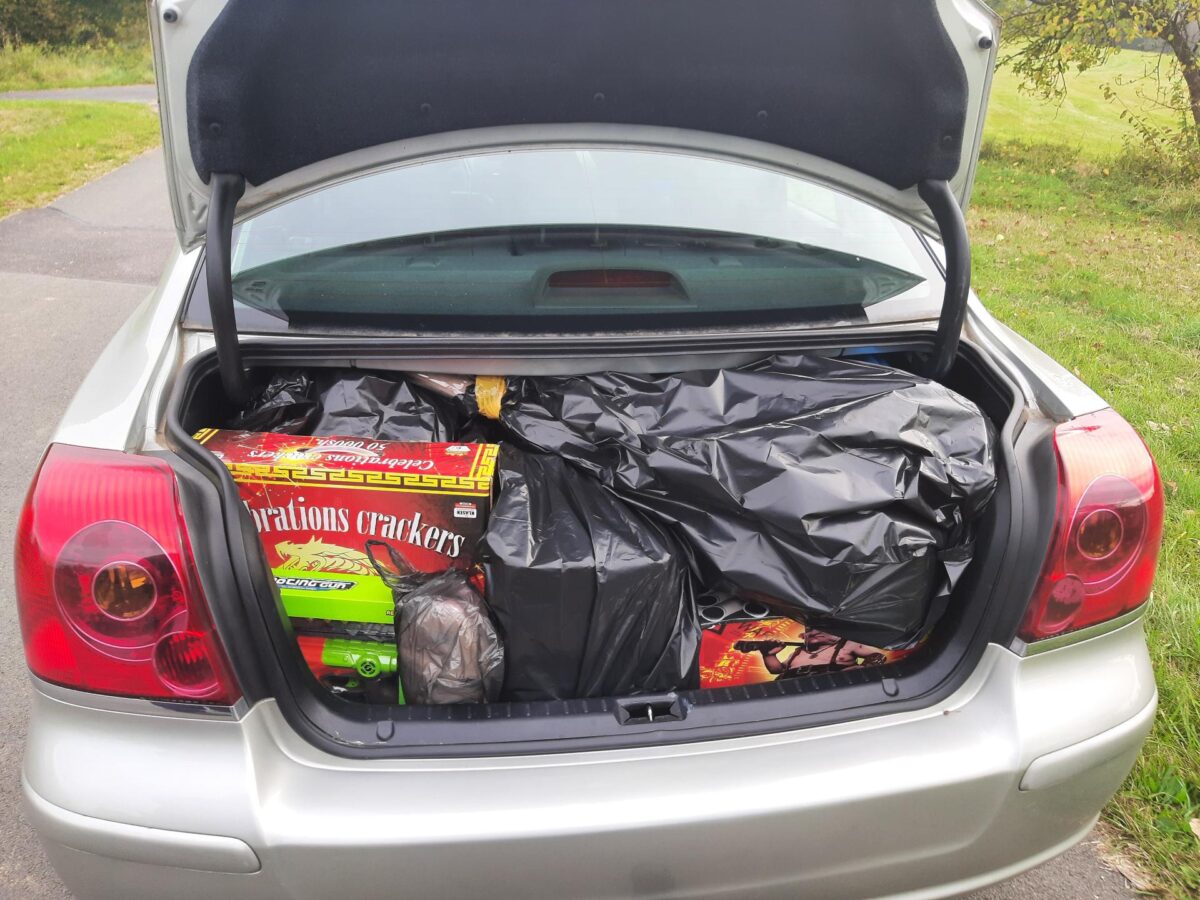 Feuerwerksfund: 64 kg Pyrotechnik beschlagnahmt