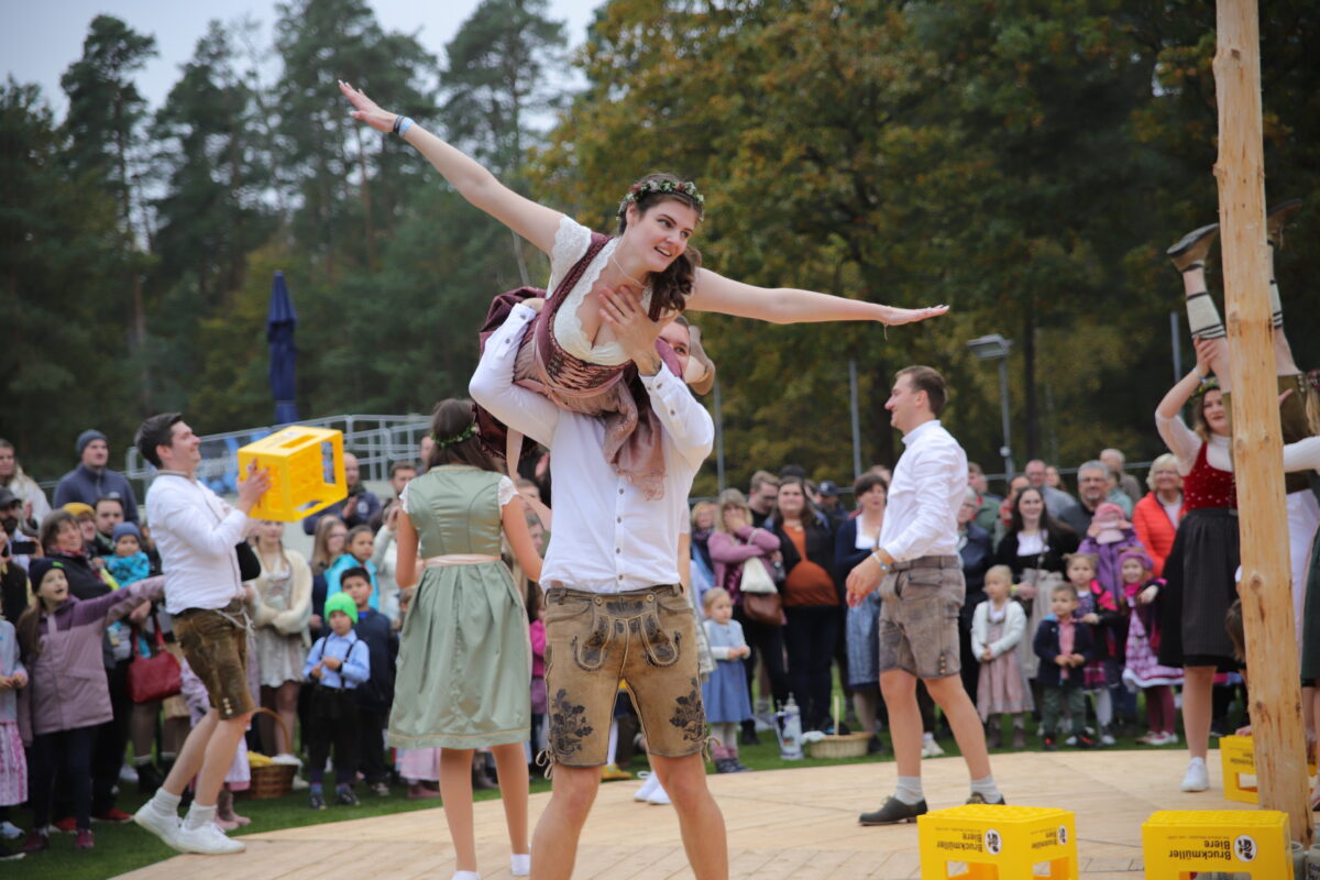 Etzenricht feiert vielfältige Kirchweih 2024