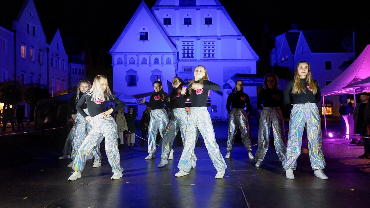 Weidens „Kunstgenuss bis Mitternacht“ ein Riesenerfolg in 42 Stationen