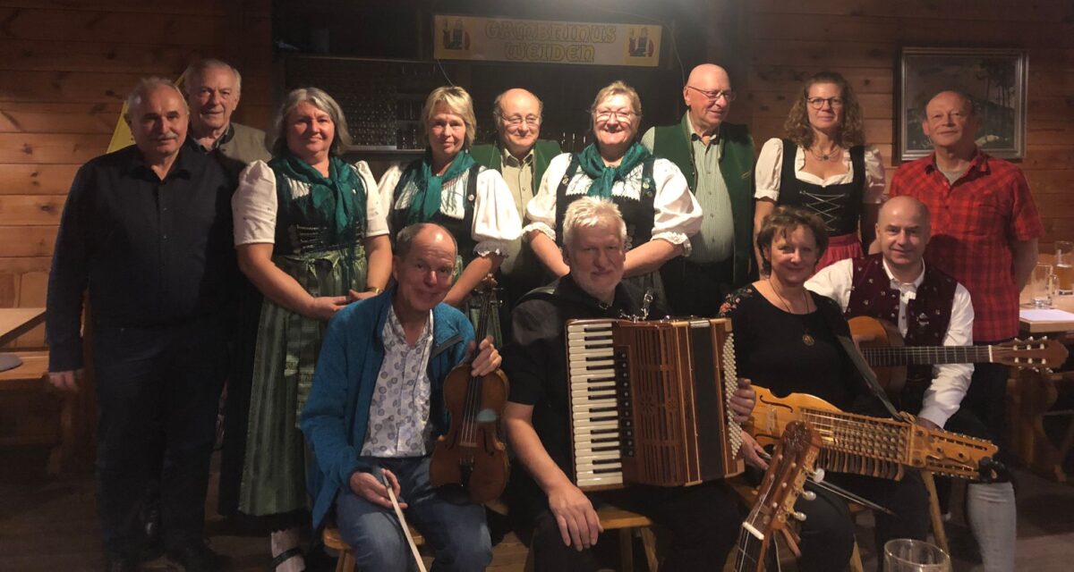 Musikantenstammtisch in Weiden begeistert Publikum