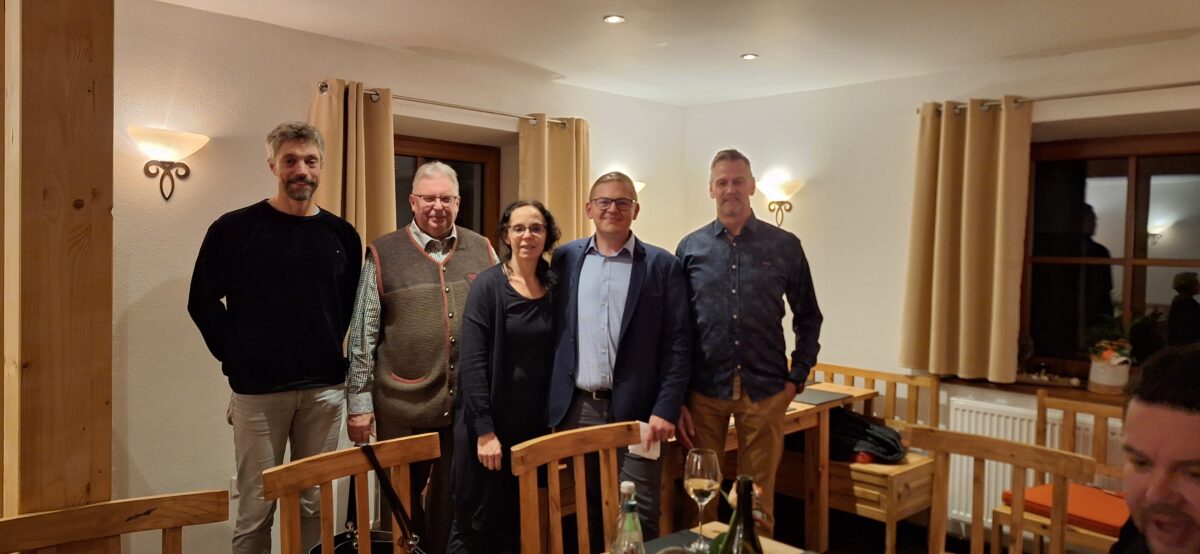 SPD Eschenbach ehrt Mitglieder und kritisiert Stadtpolitik