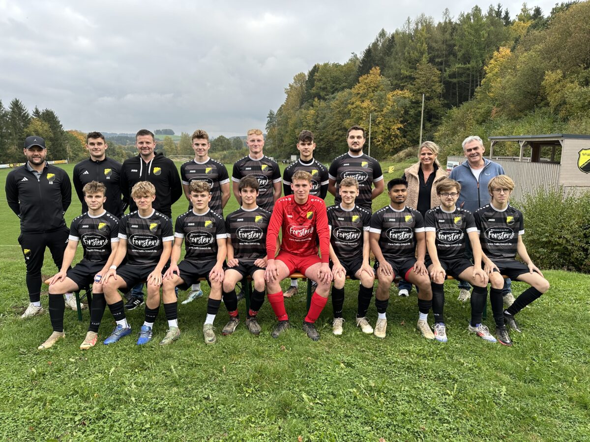 Sieg im neuen Outfit und 3. Tabellenplatz