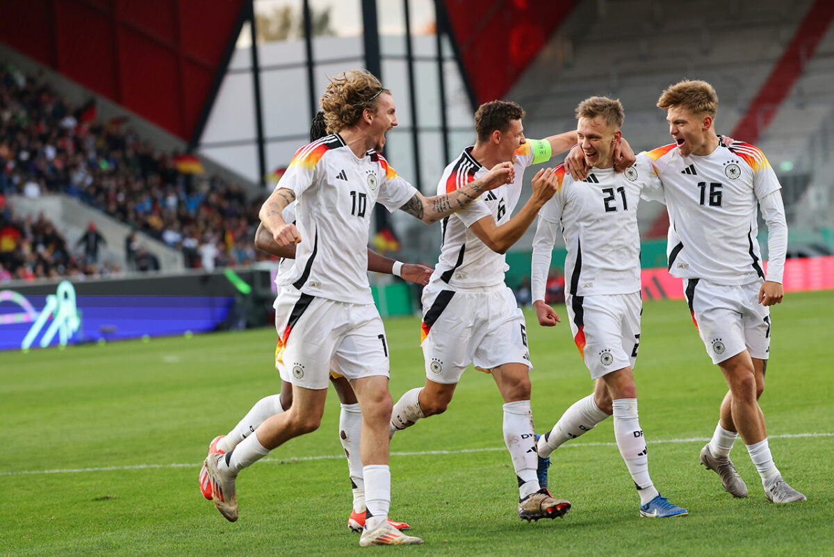 Endlich wieder Tore im Jahn-Stadion: Deutsche U21 besiegelt Gruppensieg gegen Bulgarien