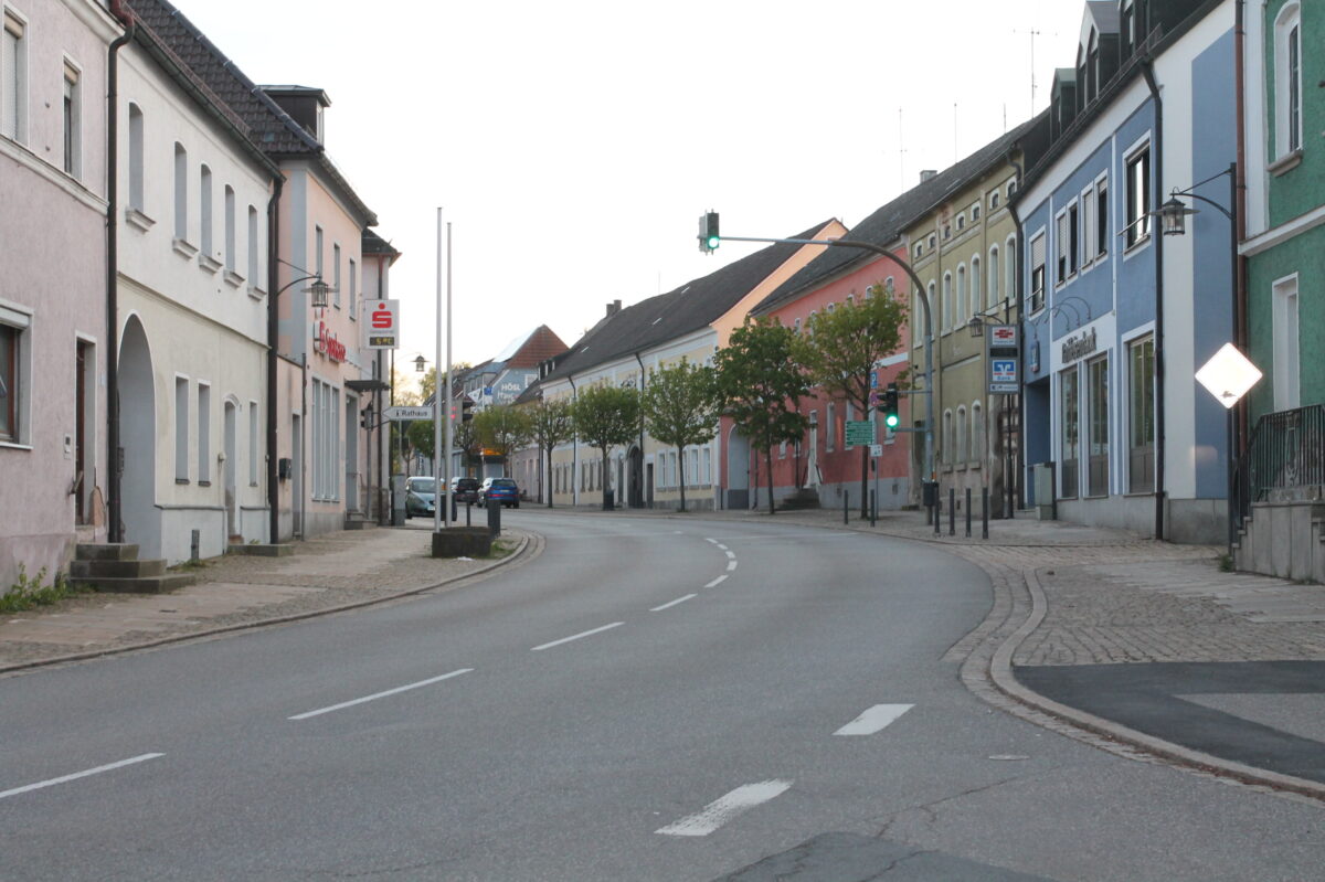 Waidhaus plant ökologische Nahwärme für 45 Haushalte
