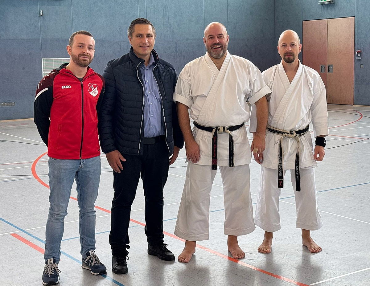 Karatelehrgang mit Iain Abernethy: Ein weiterer Höhepunkt der 40-Jahr-Feier