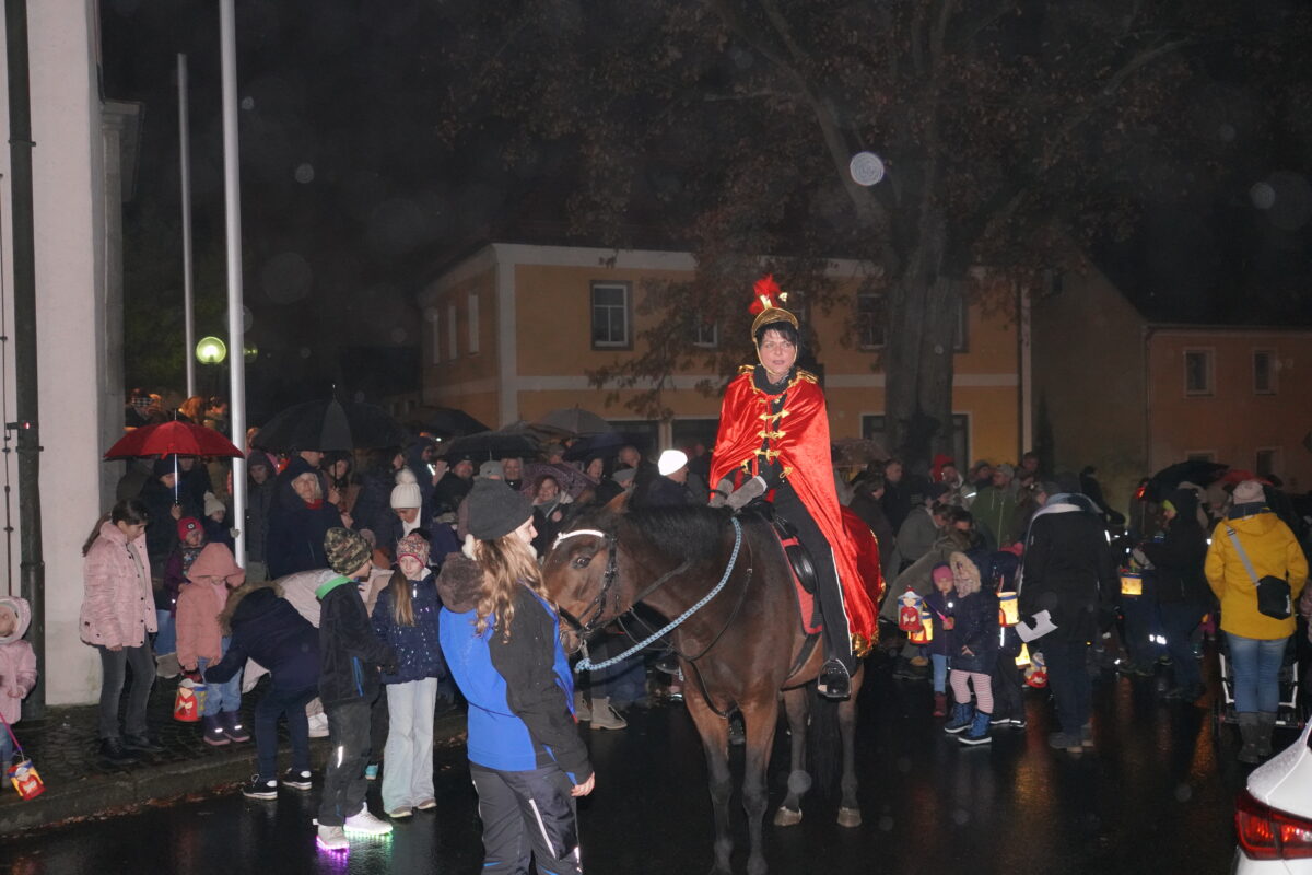 "Lady Toscana" trägt St. Martin
