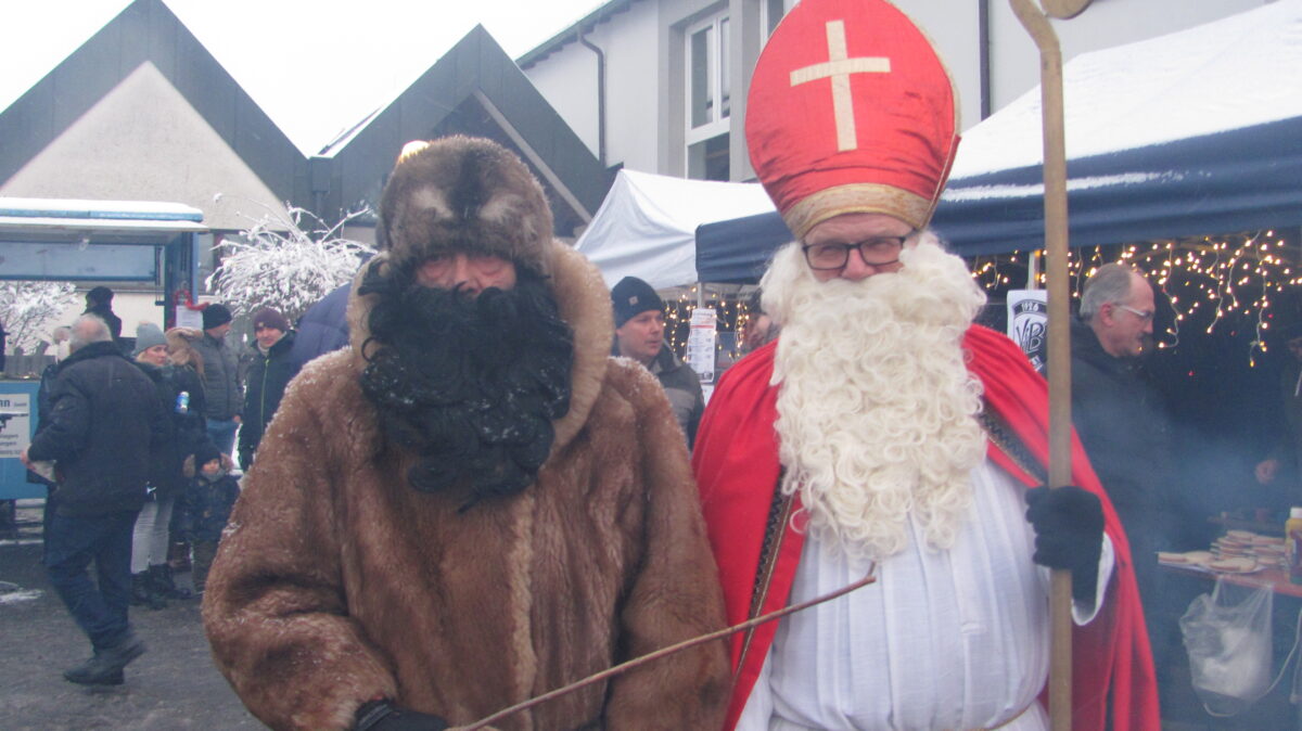 Adventszauber in Mantel: Vielfältiges Programm lockt