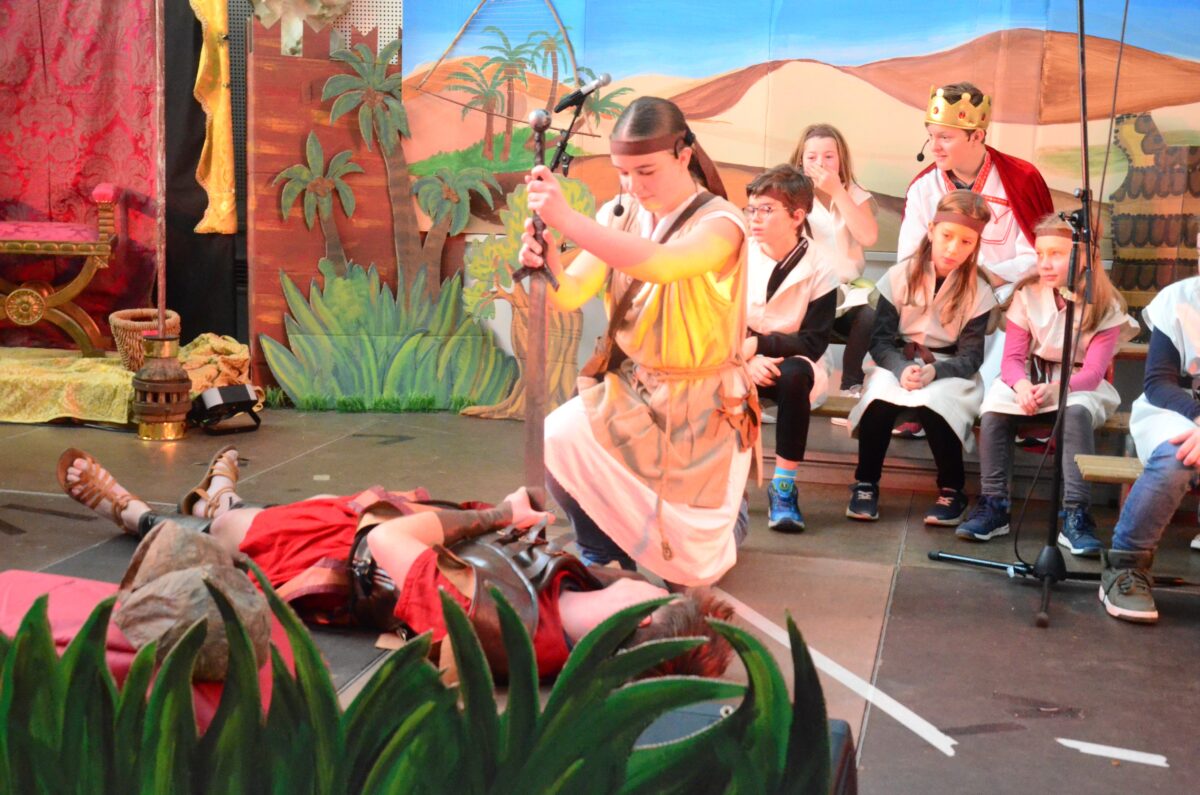 "König David"-Musical feiert Premiere im Pfarrheim St. Josef