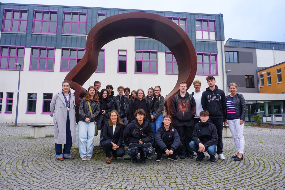 Deutsch-tschechischer Doppelabschluss an OTH Amberg-Weiden startet