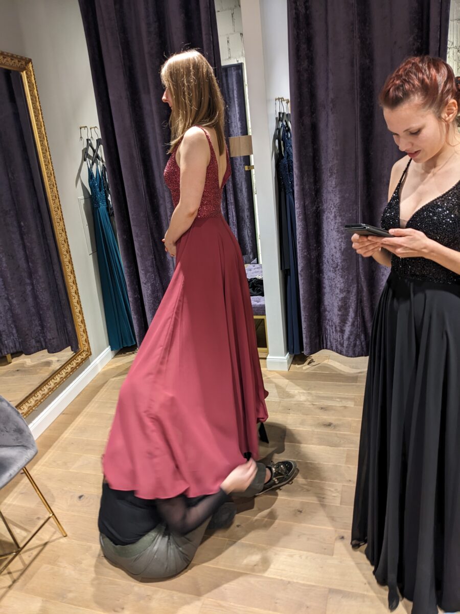 Erfolgreicher Knigge- und Modetag für Jugendliche in Marktredwitz