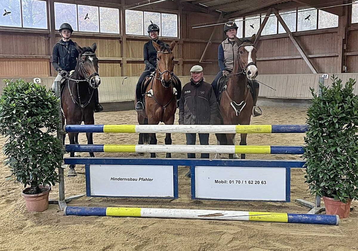 Erfolgreicher Springkurs beim RC Weiden begeistert