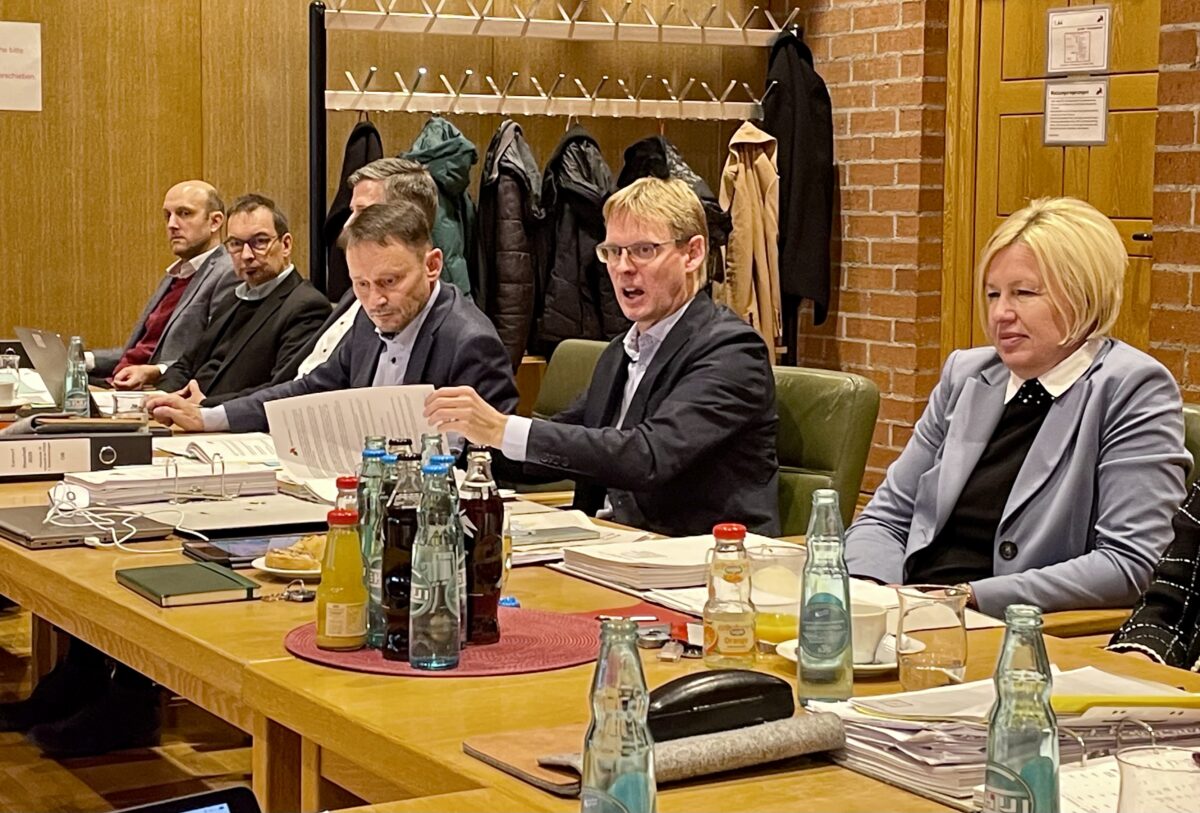 Stadt Weiden schnürt Haushalt 2025 - Mittel für LTO und Frauenhaus