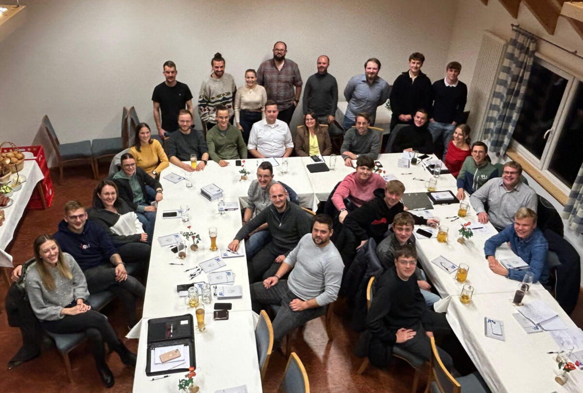 Junge Union blickt nach vorn: Kreisversammlung in Albersrieth