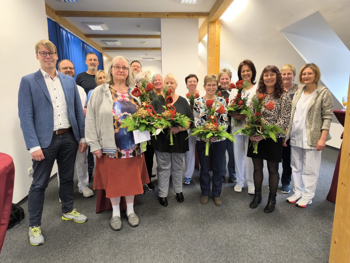 Kemnaths Krankenhaus ehrt langjährige Mitarbeiter