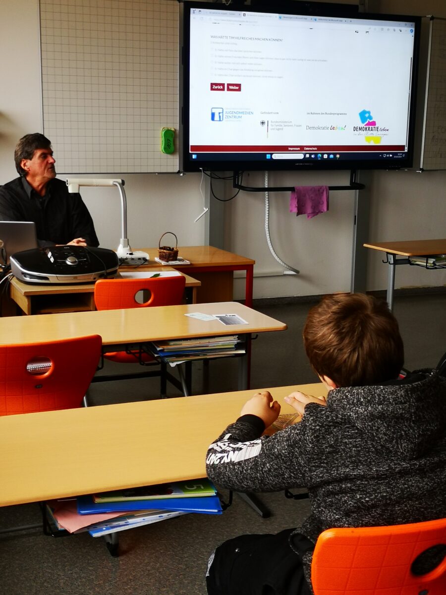 Prävention gegen Cybermobbing an der Grund- und Mittelschule Erbendorf