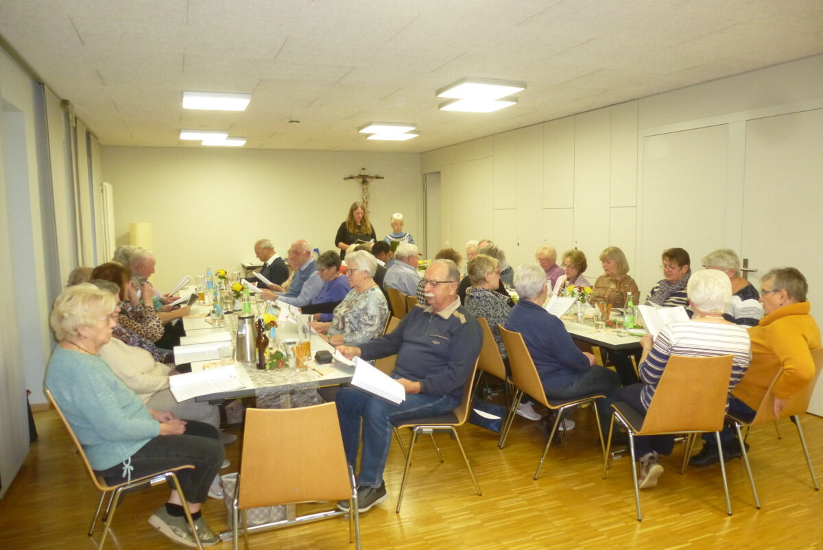 Senioren feiern Kirchweih in Kaltenbrunn