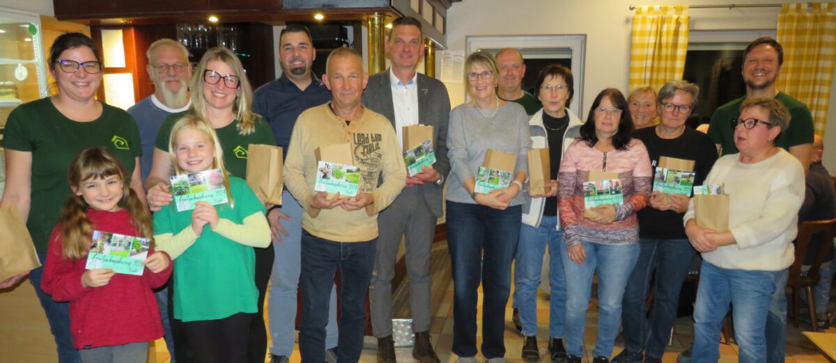 Blumenschmuck verschönert Gemeinde