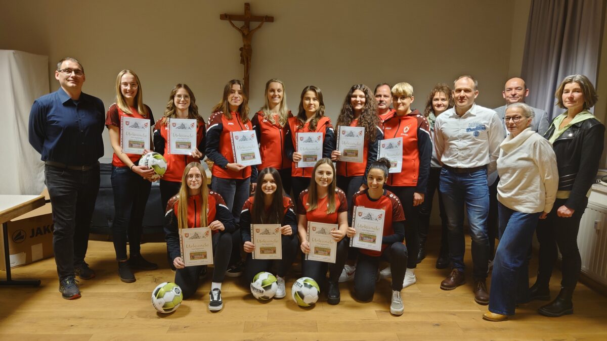 TSV Flossenbürg feiert Mitglieder und Erfolge