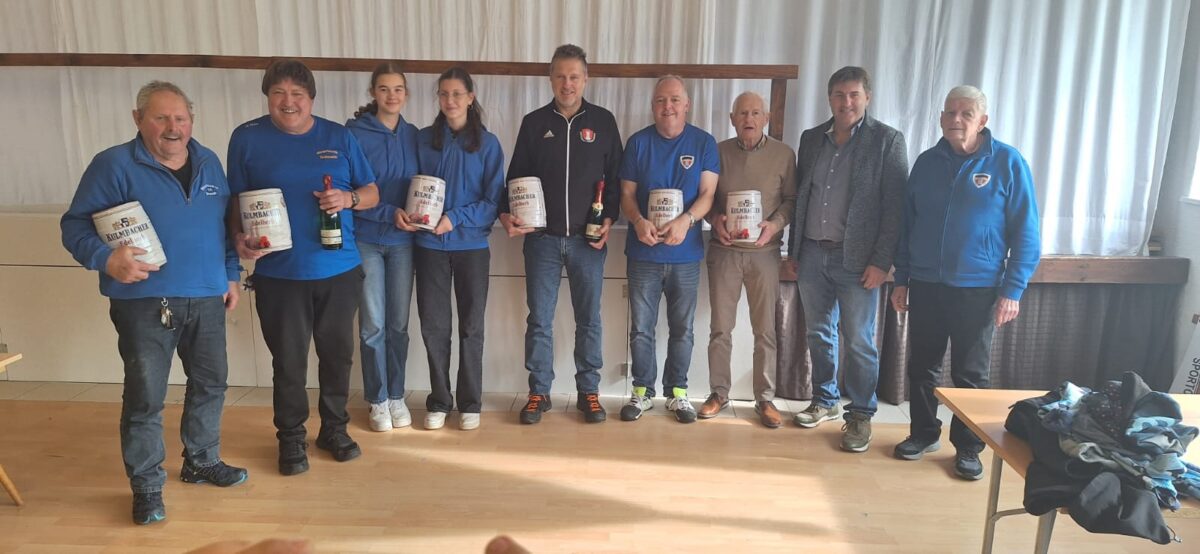 Wanderverein Grafenwöhr siegt mit Teamgeist in Kirchenthumbach