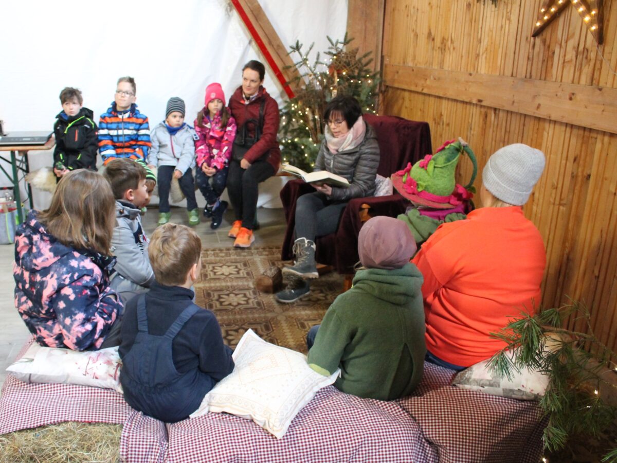 Adventsfest auf der Gänsmühle lockt Familien