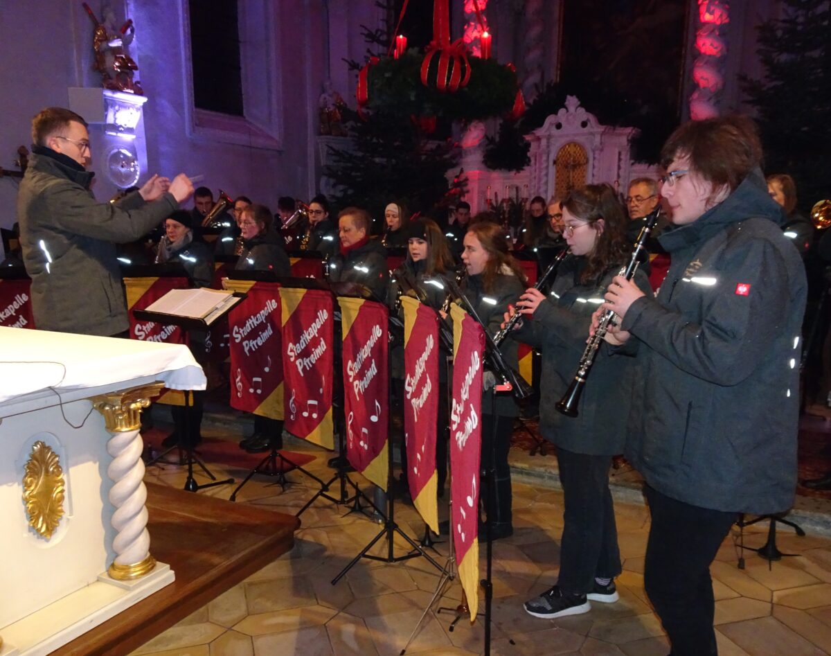 Adventskonzert in Pfreimd begeistert Zuhörer