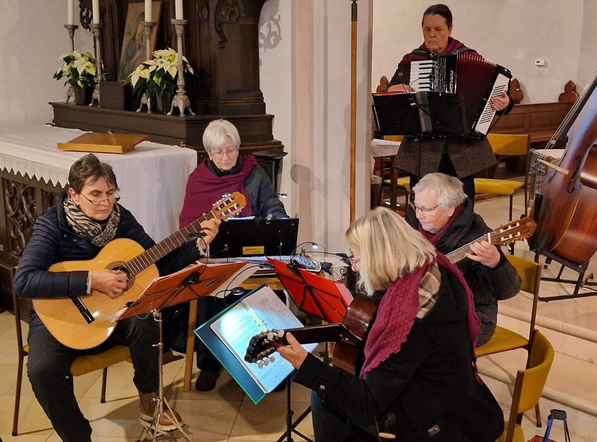 Adventsmusik begeistert in Rothenstädter St. Marien