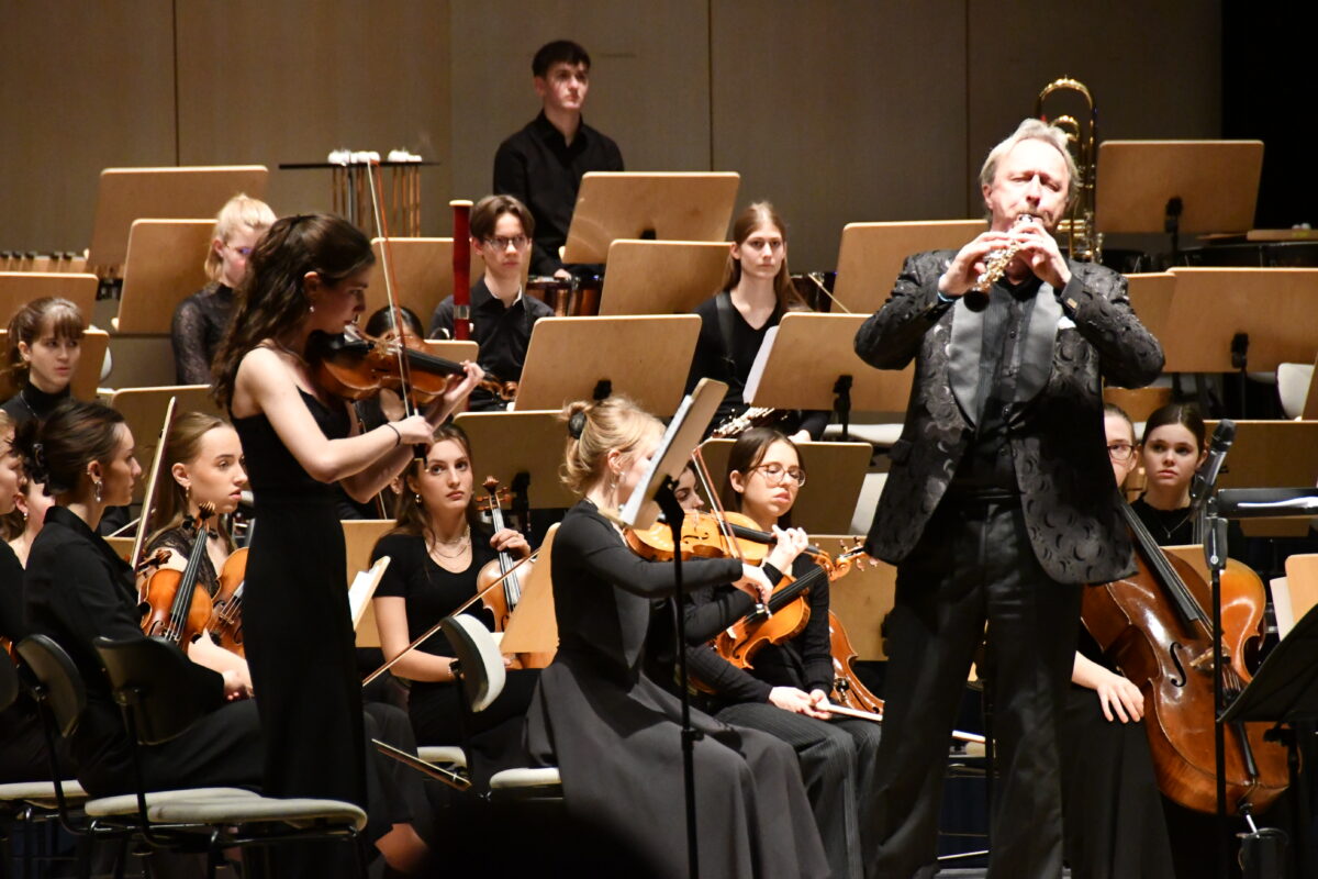 Highlight zum Jahresbeginn: Rotary Club Weiden präsentierte das Bayerische Landesjugendorchester