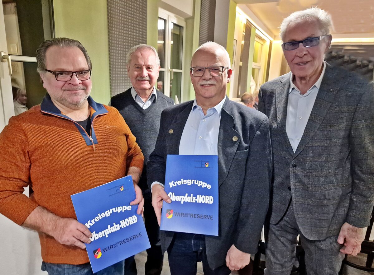 Ehrungen bei Reservisten in Weiden gefeiert